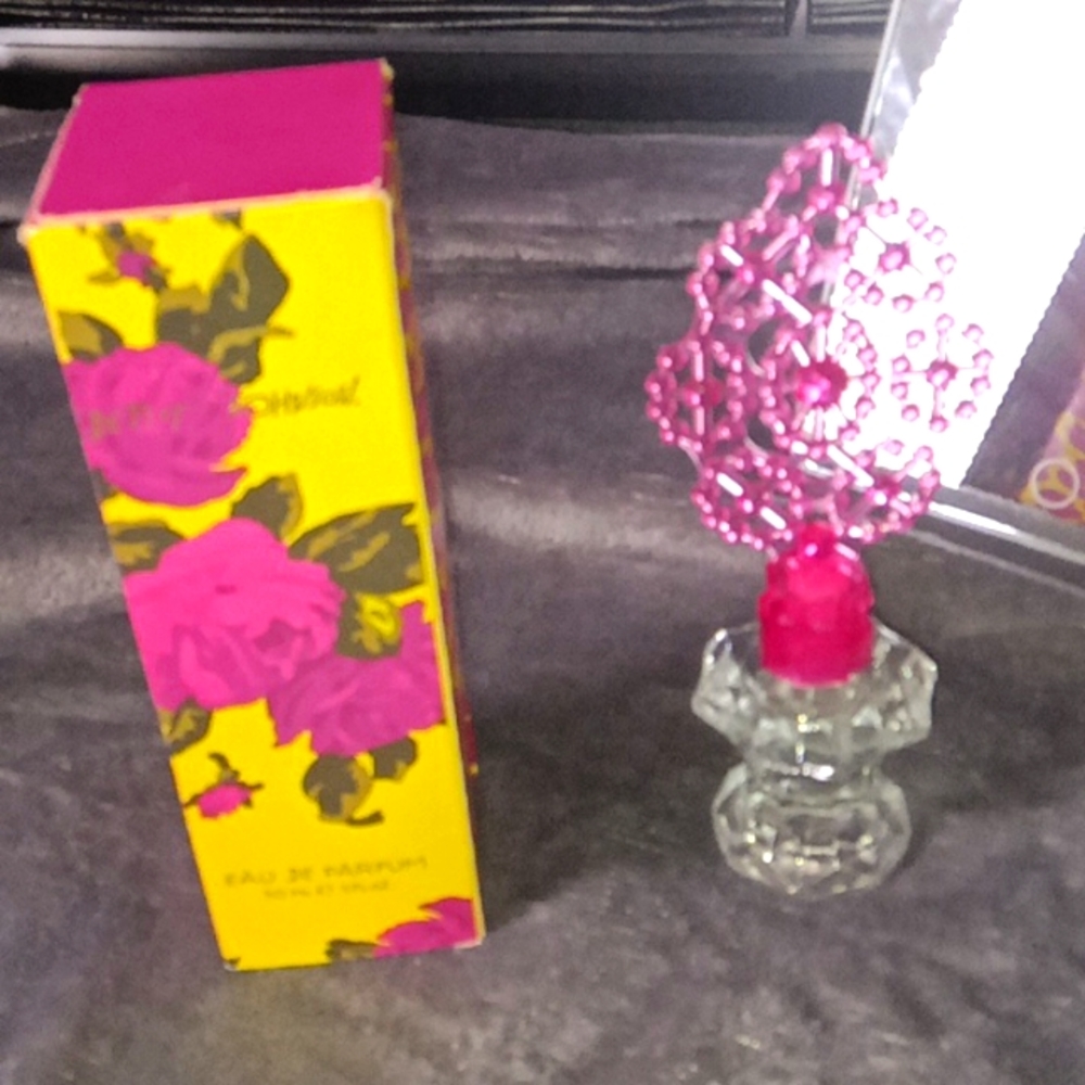 Betsey Johnson perfume